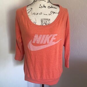 Nike Graphic Pullover Sweatshirt Casual Athleisure Comfy Activewear